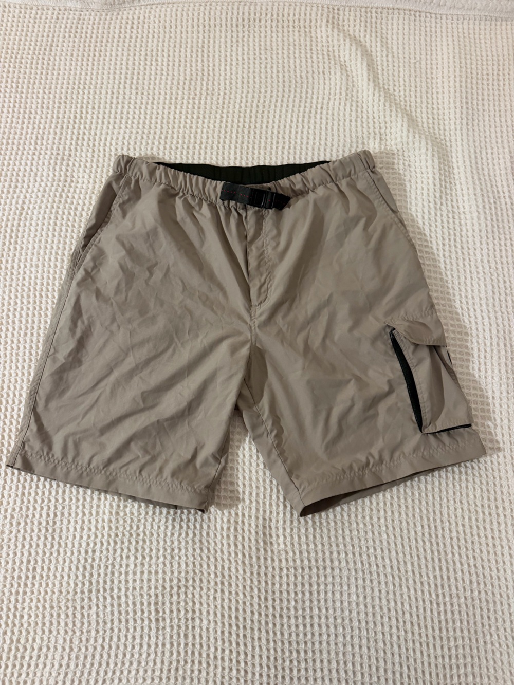 Gap Men's Casual Elastic Waist Cargo Shorts - Beige
